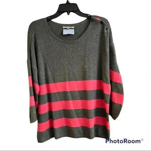 Gap sweater size medium